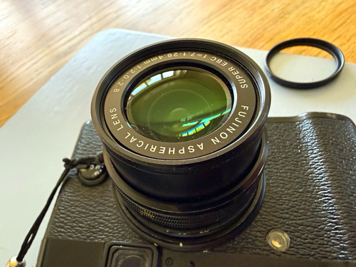 Fujifilm x10 compact digital - x10,