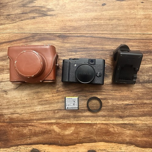 Fujifilm x10 camera - x10,