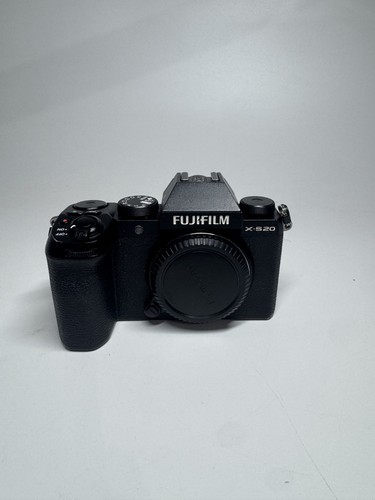 Fujifilm s20 mirrorless - x-s20,