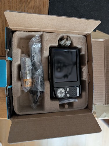 Fujifilm finepix ax550 - fujifilm,