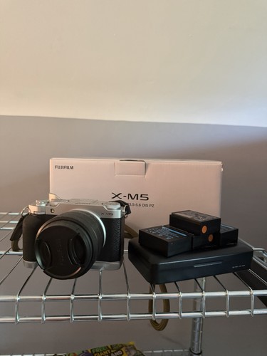 Fujifilm mirrorless 26 - x-m5, 26.1