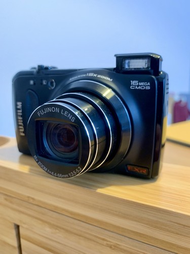 Fujifilm finepix f500exr 16mp - finepix,