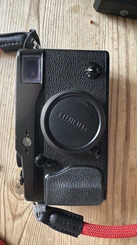 Fujifilm pro1 mirrorless - x-pro1,