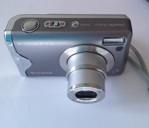 Fujifilm finepix f20 3mp - finepix, le