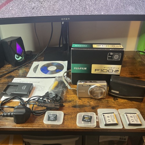 Fujifilm finepix f100fd 12mp - f100fd,
