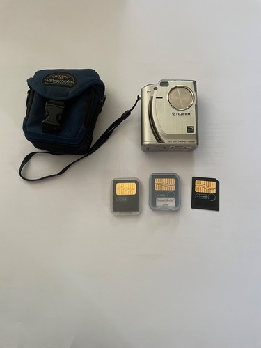 Fujifilm 4700 zoom 2mp - 4700,