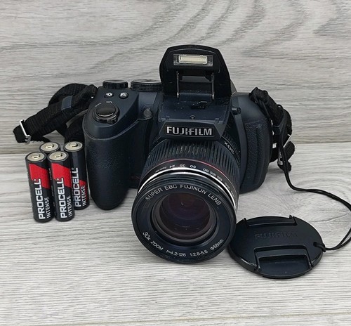 Fujifilm hs20 exr - exr, 30x