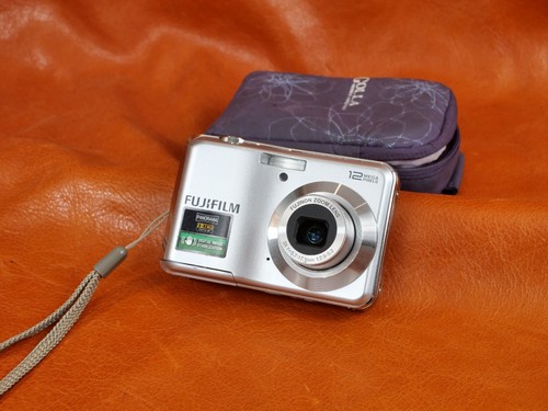 3974 fujifilm finepix av100 - fujifilm,
