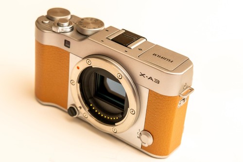 Fujifilm 24mp mirrorless - fujifilm,