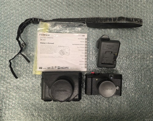 Fujifilm finepix series x10 - finepix,
