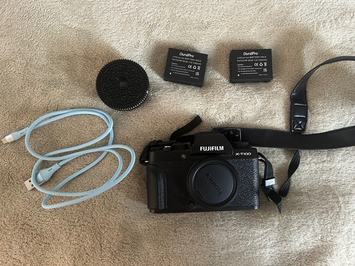 Fujifilm t100 2mp - x-t100, 24.2mp
