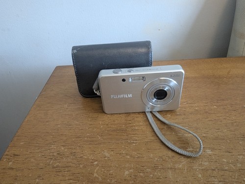 Fujifilm finepix j10 2mp - fujifilm,