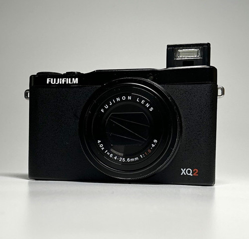 Fujifilm xq2 series compact - fujifilm, x