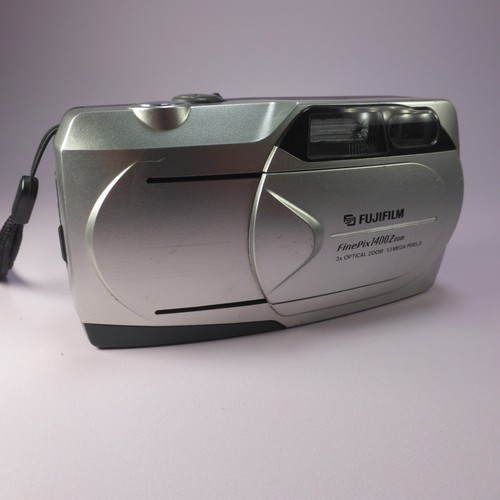 Fujifilm digital camera - digital,