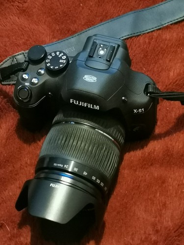 Fujifilm finepix 12 0mp - fujifilm,