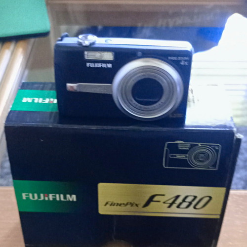 Fujifilm finepix f480 compact - f480,