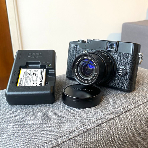 Fujifilm x10 series - series, compact