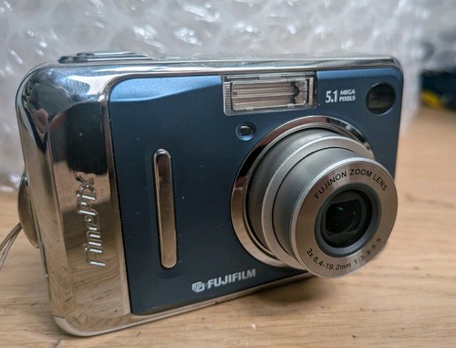 Fujifilm digital camera - digital,