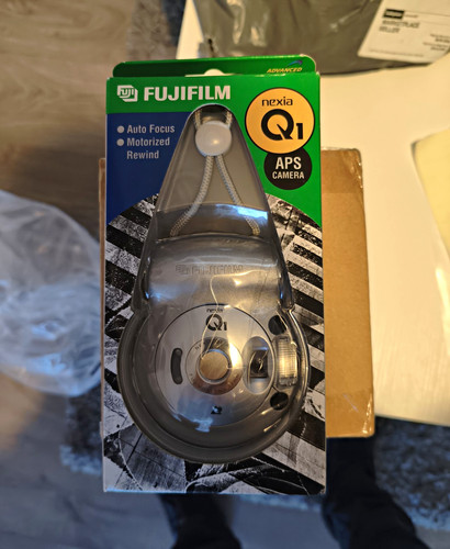 Fujifilm nexia aps camera - fujifilm, q1