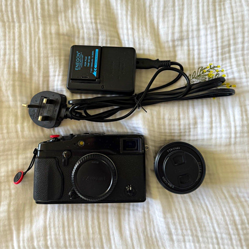 Fujifilm pro1 mirrorless - fujifilm, x-pro1