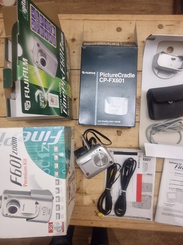 Fujifilm finepix f601 - fujifilm,