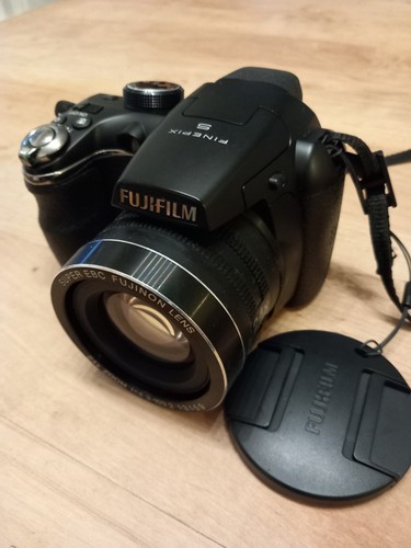 Fujifilm finepix s4240 0mp - finepix, 14.0mp