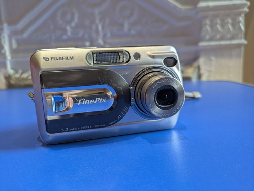 Fujifilm digital camera - fujifilm,