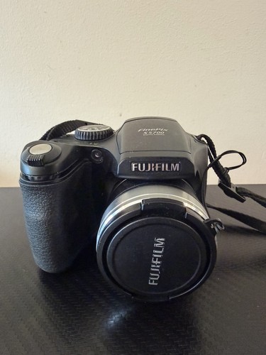 Fujifilm s5700 finepix digital - s5700,