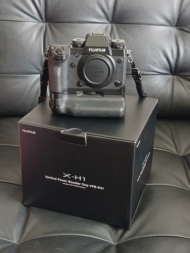 Fujifilm camera body - fujifilm,